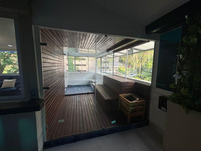 Apartamento de 3 alcobas en venta en El Poblado, Medellín, 262 m² · foto 17 de 18