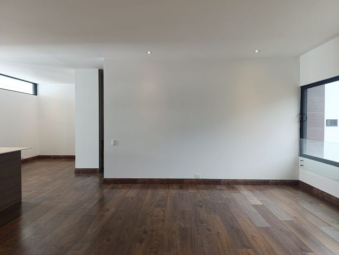 Apartamento de 2 alcobas en arriendo en El Poblado, Medellín, 100 m² · foto 6 de 17