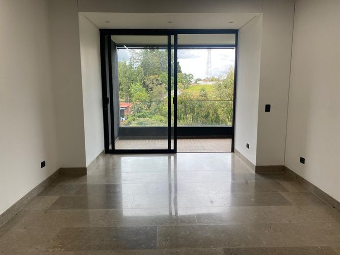 Oficina en arriendo en Loma Del Chocho, Envigado, 65 m² · foto 2 de 13