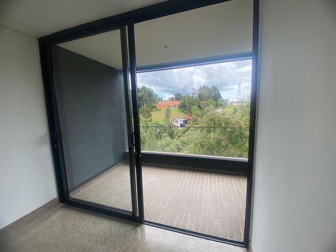 Oficina en arriendo en Loma Del Chocho, Envigado, 65 m² · foto 3 de 13