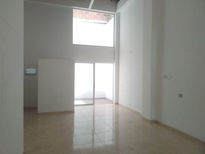 Local en venta en Laureles, Medellín, 60 m² · foto 3 de 9