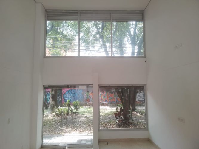 Local en venta en Laureles, Medellín, 60 m² · foto 6 de 9