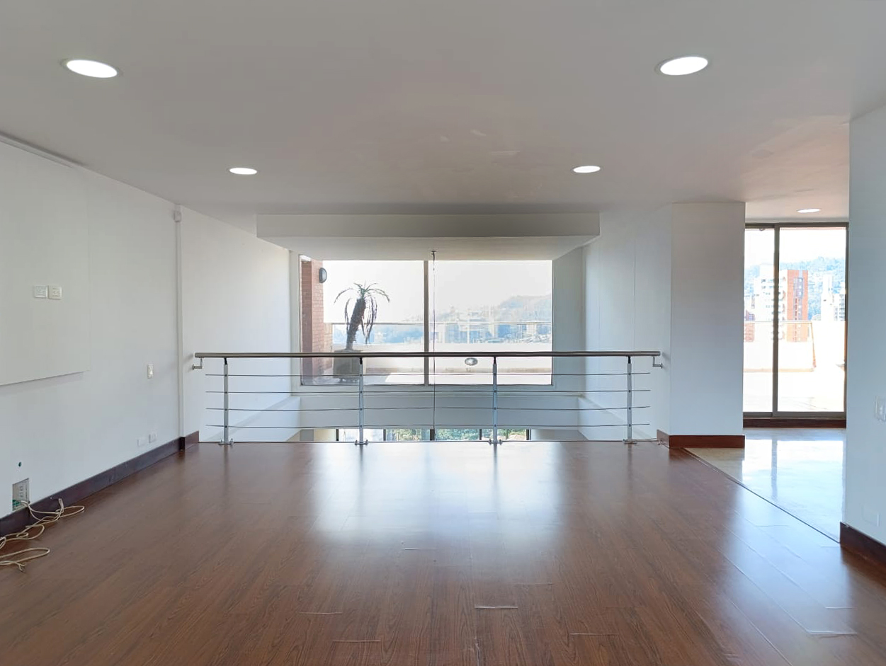Apartamento en arriendo en El Poblado, Medellín · foto 5 de 19