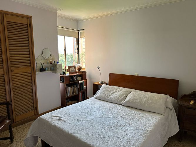 Apartamento de 3 alcobas en venta en El Poblado, Medellín, 139 m² · foto 6 de 10