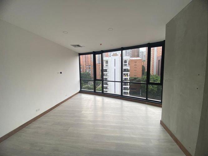 Oficina en arriendo en El Poblado, Medellín, 50 m² · foto 5 de 18