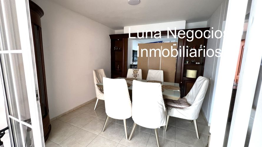 Casa de 3 alcobas en venta en Lagos Del Cacique, Bucaramanga, 230 m² · foto 3 de 8