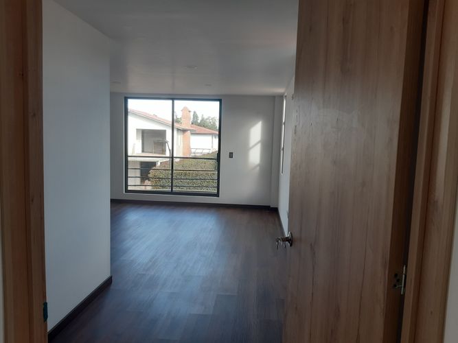 Casa de 4 alcobas en venta en Sietetrojes, Funza, 250 m² · foto 5 de 10