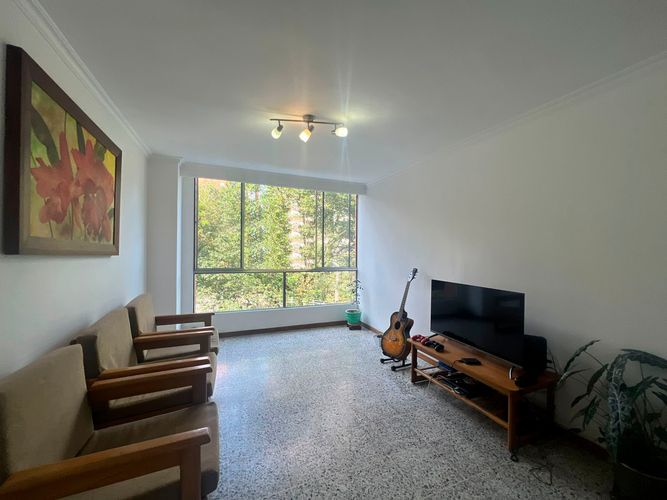 Apartamento de 3 alcobas en venta en El Diamante No. 2, Medellín, 86 m² · foto 2 de 14