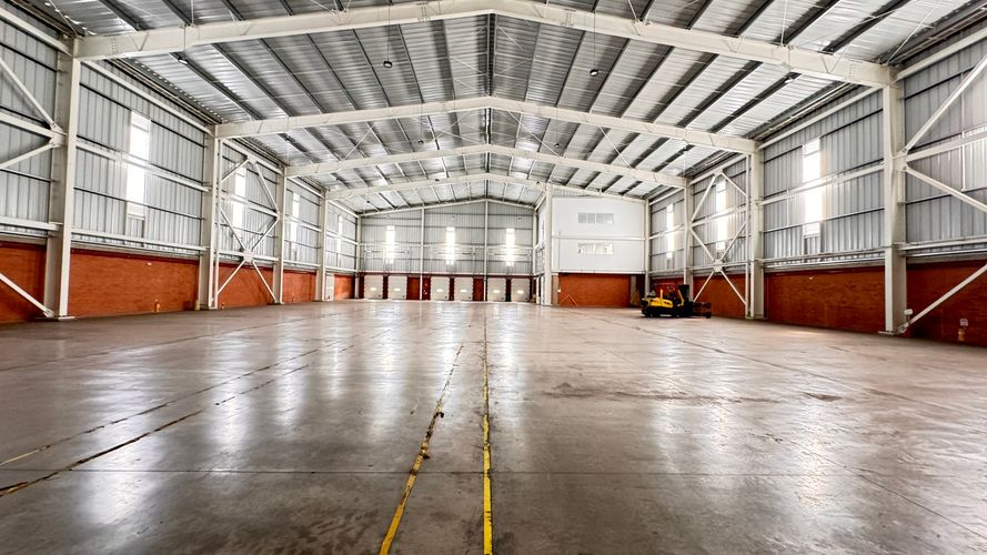 Bodega en arriendo en Zona Industrial, Yumbo, 2000 m² · foto 6 de 14