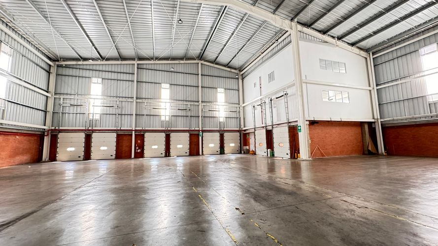 Bodega en arriendo en Zona Industrial, Yumbo, 2000 m² · foto 9 de 14
