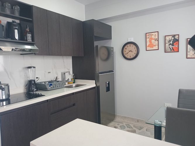 Apartamento en venta en El Dorado, Envigado · foto 4 de 16