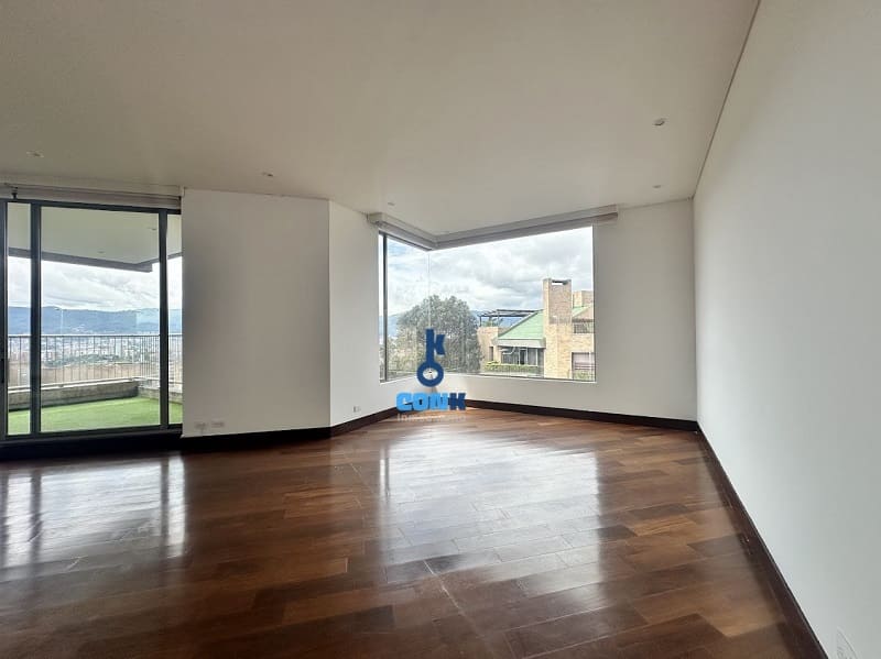 Apartamento en venta en Vereda Suba Naranjos, Bogotá · foto 4 de 24