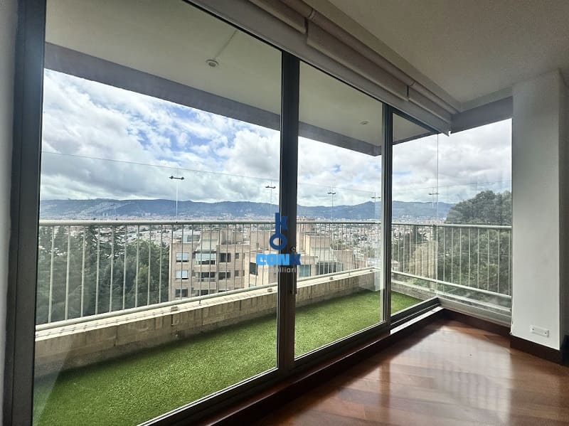 Apartamento en venta en Vereda Suba Naranjos, Bogotá · foto 5 de 24