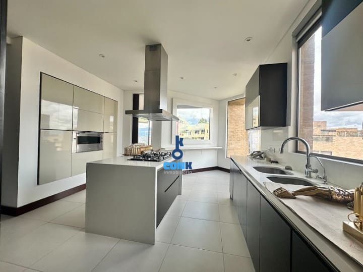 Apartamento en venta en Vereda Suba Naranjos, Bogotá · foto 11 de 24