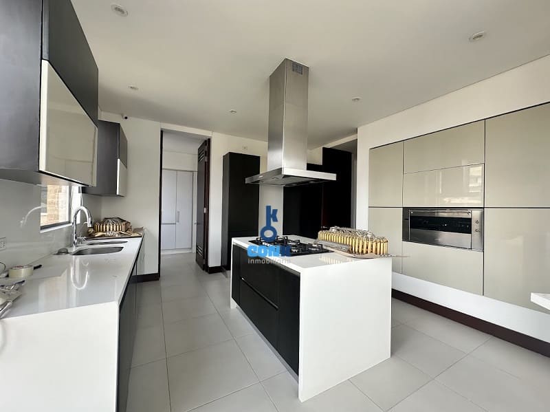 Apartamento en venta en Vereda Suba Naranjos, Bogotá · foto 12 de 24