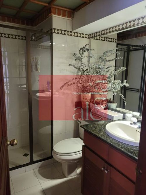 Apartamento de 3 alcobas en venta en Los Balsos, Medellín, 185 m² · foto 14 de 16