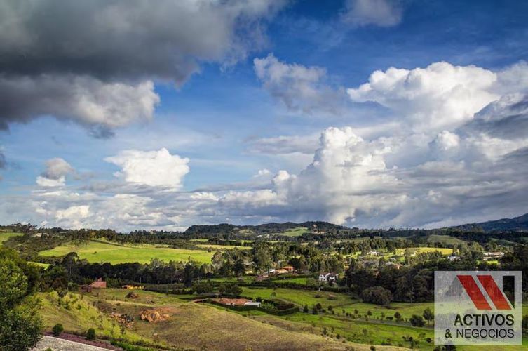 Lote en venta en Las Palmas, Envigado, 8612 m² · foto 9 de 18