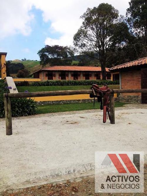 Lote en venta en Las Palmas, Envigado, 8612 m² · foto 15 de 18