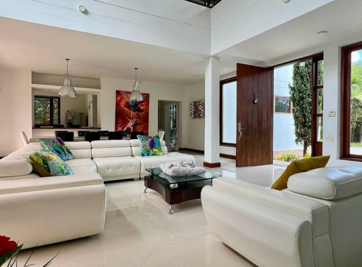 4BR House in Pantanillo (622 m²) - 4