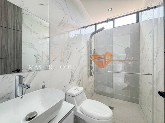 Casa de 4 alcobas en venta en Ruitoque Condominio, Girón, 611 m² · foto 17 de 18