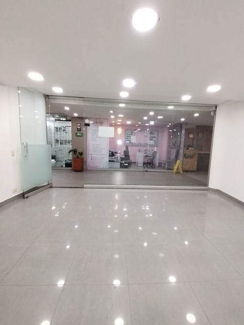 Local en arriendo en Centro, Rionegro, 26 m² · foto 2 de 8