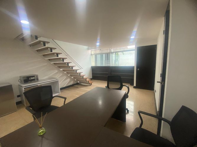 Oficina en venta en El Poblado, Medellín, 51 m² · foto 16 de 19