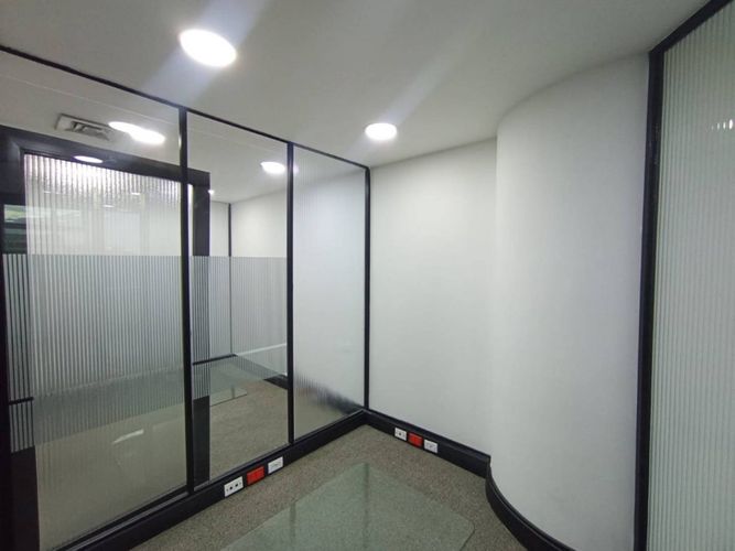 Oficina en arriendo en Manila, Medellín, 143 m² · foto 10 de 24