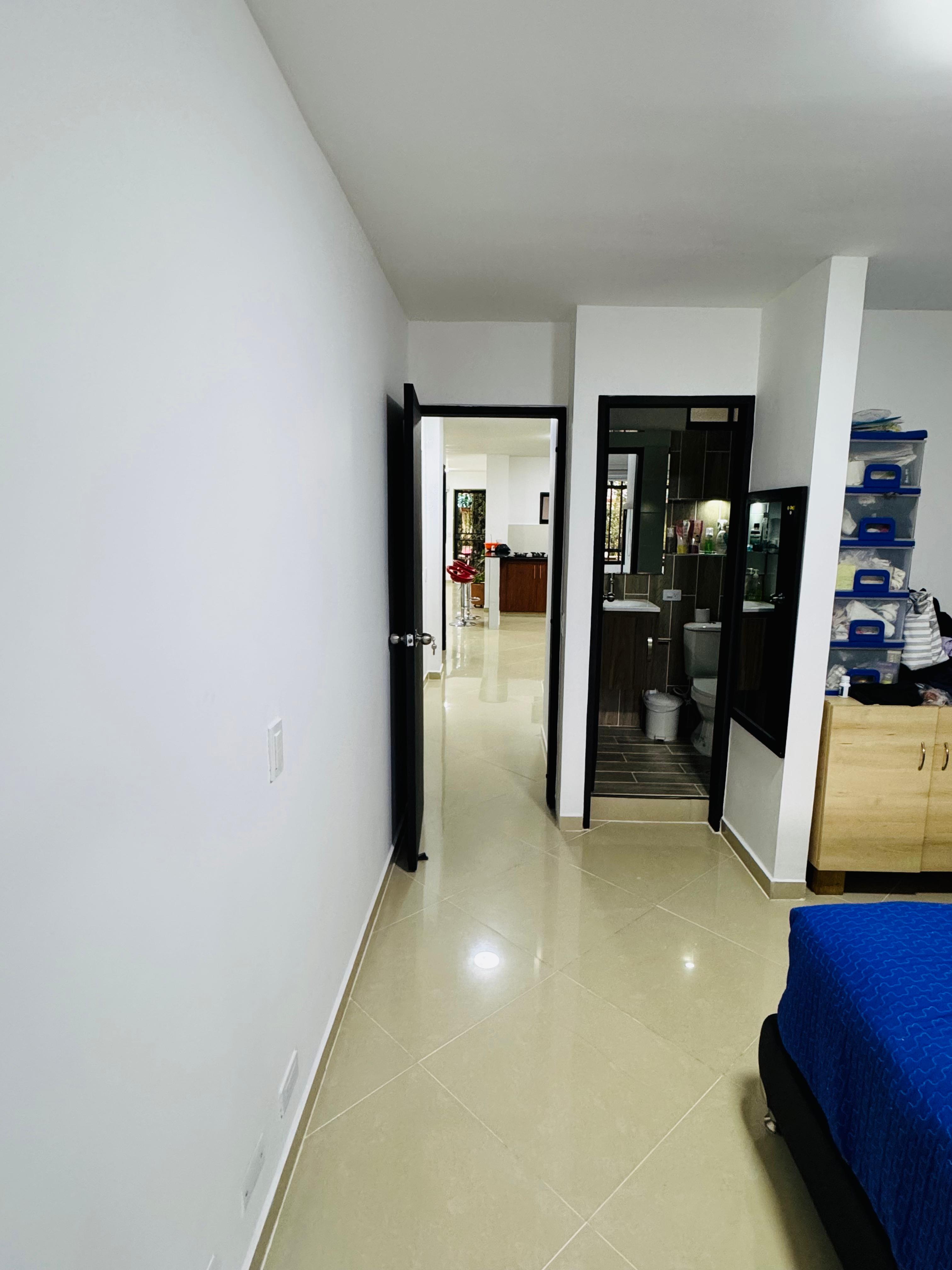 Apartamento en venta en Las Brisas, La Estrella · foto 6 de 24
