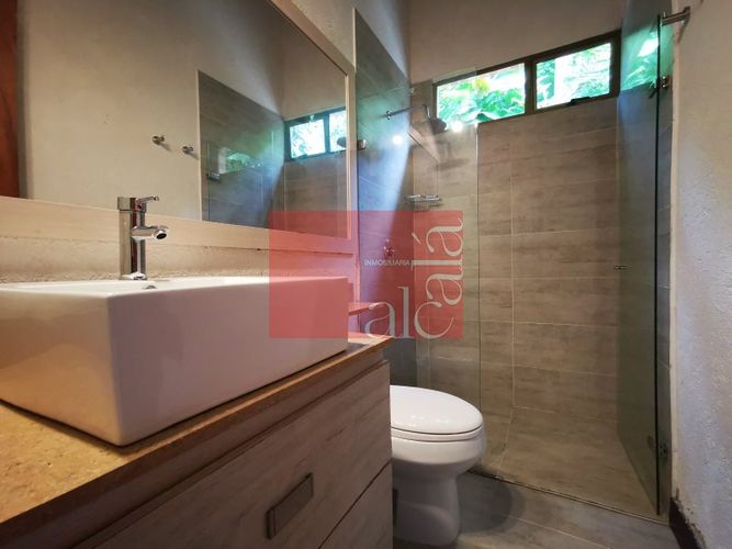 Casa de 4 alcobas en venta en Loma De Las Brujas, Envigado, 990 m² · foto 22 de 24
