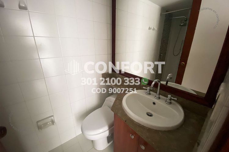 Apartamento de 3 alcobas en arriendo en San Diego, Medellín, 96 m² · foto 22 de 24