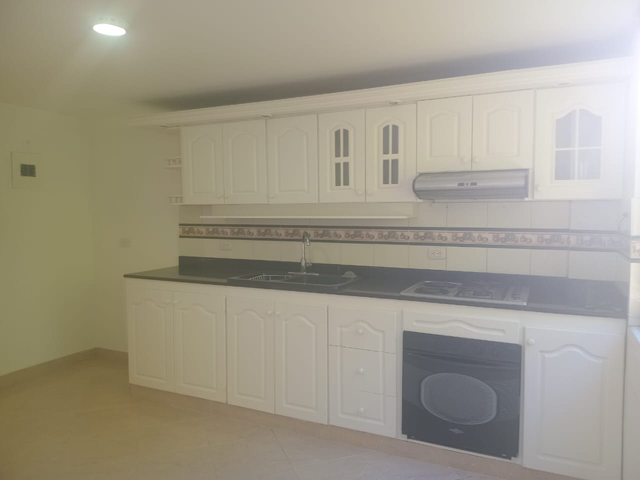 Apartamento en venta en El Poblado, Medellín · foto 7 de 18