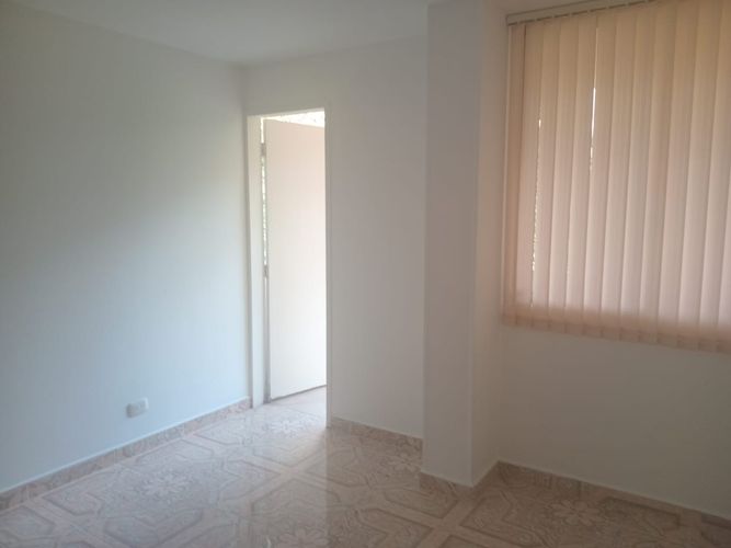 Apartamento en venta en El Poblado, Medellín · foto 9 de 18