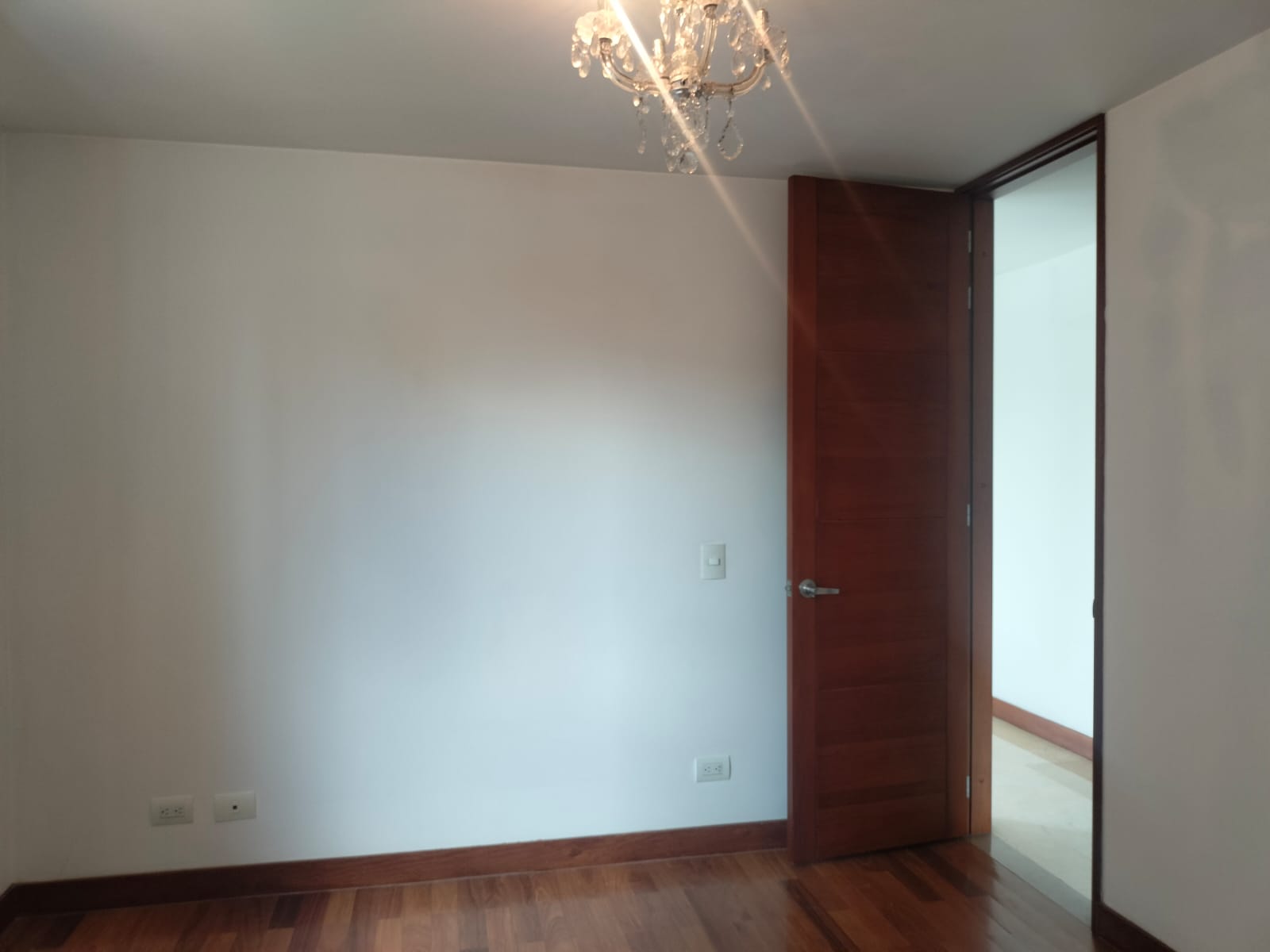Apartamento en arriendo en El Poblado, Medellín · foto 9 de 16