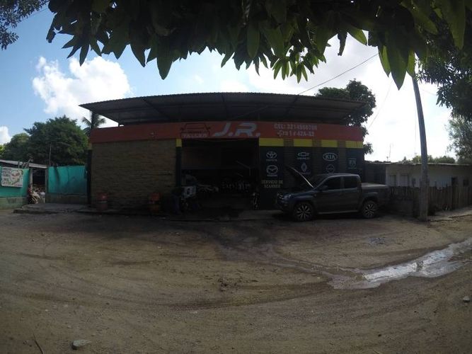 Local en venta en Urb. Vallejo, Montería, 460 m² · foto 2 de 16