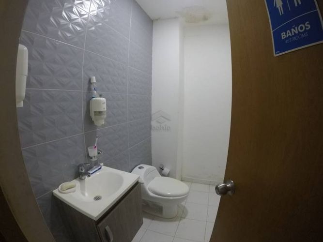 Local en venta en Urb. Vallejo, Montería, 460 m² · foto 7 de 16
