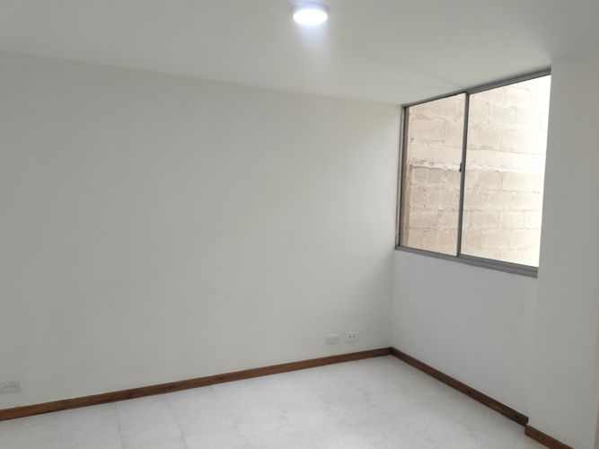 Apartamento de 3 alcobas en arriendo en El Poblado, Medellín, 70 m² · foto 4 de 18