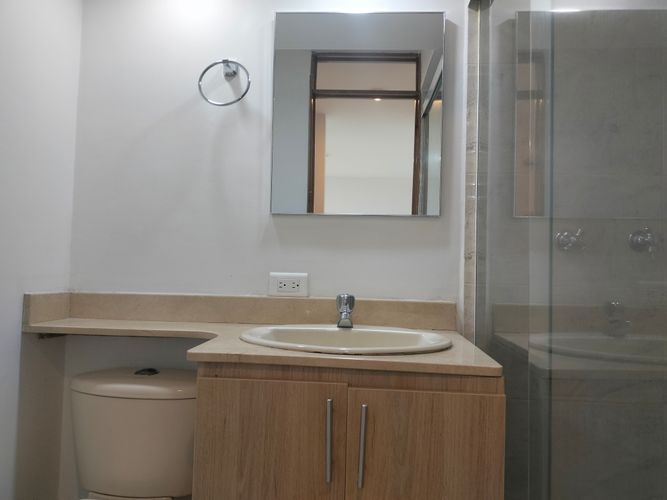 Apartamento de 3 alcobas en arriendo en El Poblado, Medellín, 70 m² · foto 5 de 18