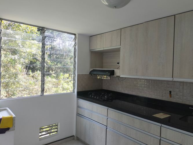 Apartamento de 3 alcobas en arriendo en El Poblado, Medellín, 70 m² · foto 16 de 18