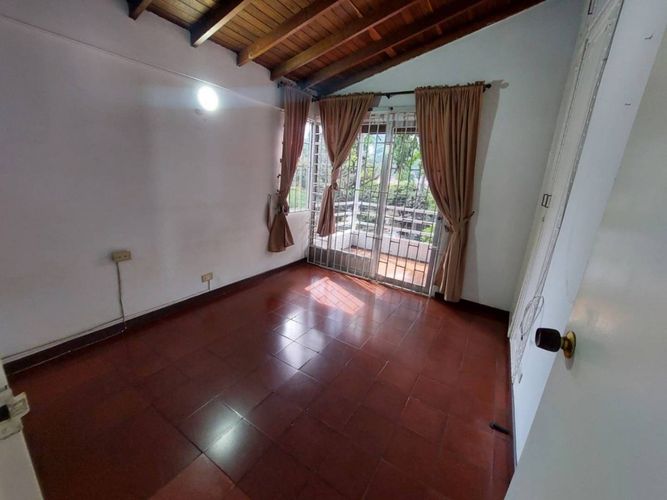 Casa de 3 alcobas en venta en Santa Mónica, Medellín, 153 m² · foto 10 de 15