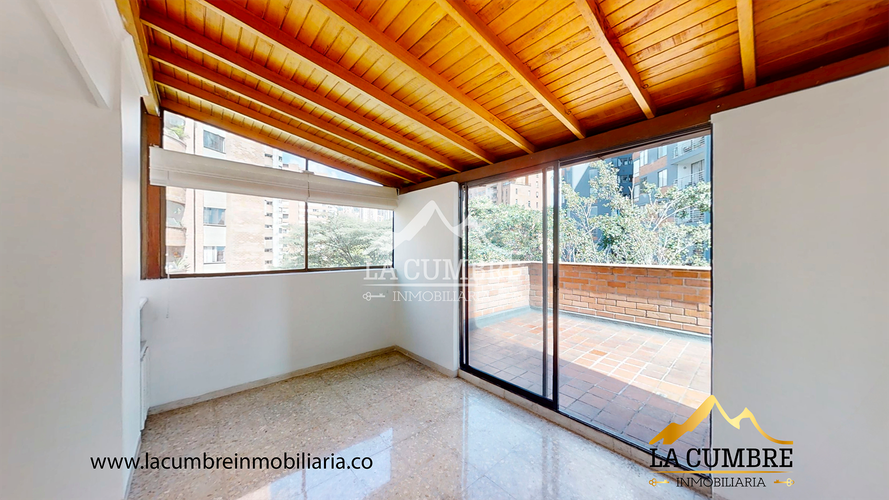 Apartamento de 3 alcobas en arriendo en Los Balsos, Medellín, 150 m² · foto 5 de 16