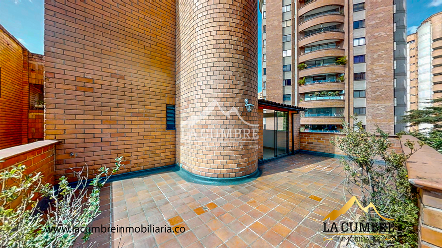 Apartamento de 3 alcobas en arriendo en Los Balsos, Medellín, 150 m² · foto 7 de 16