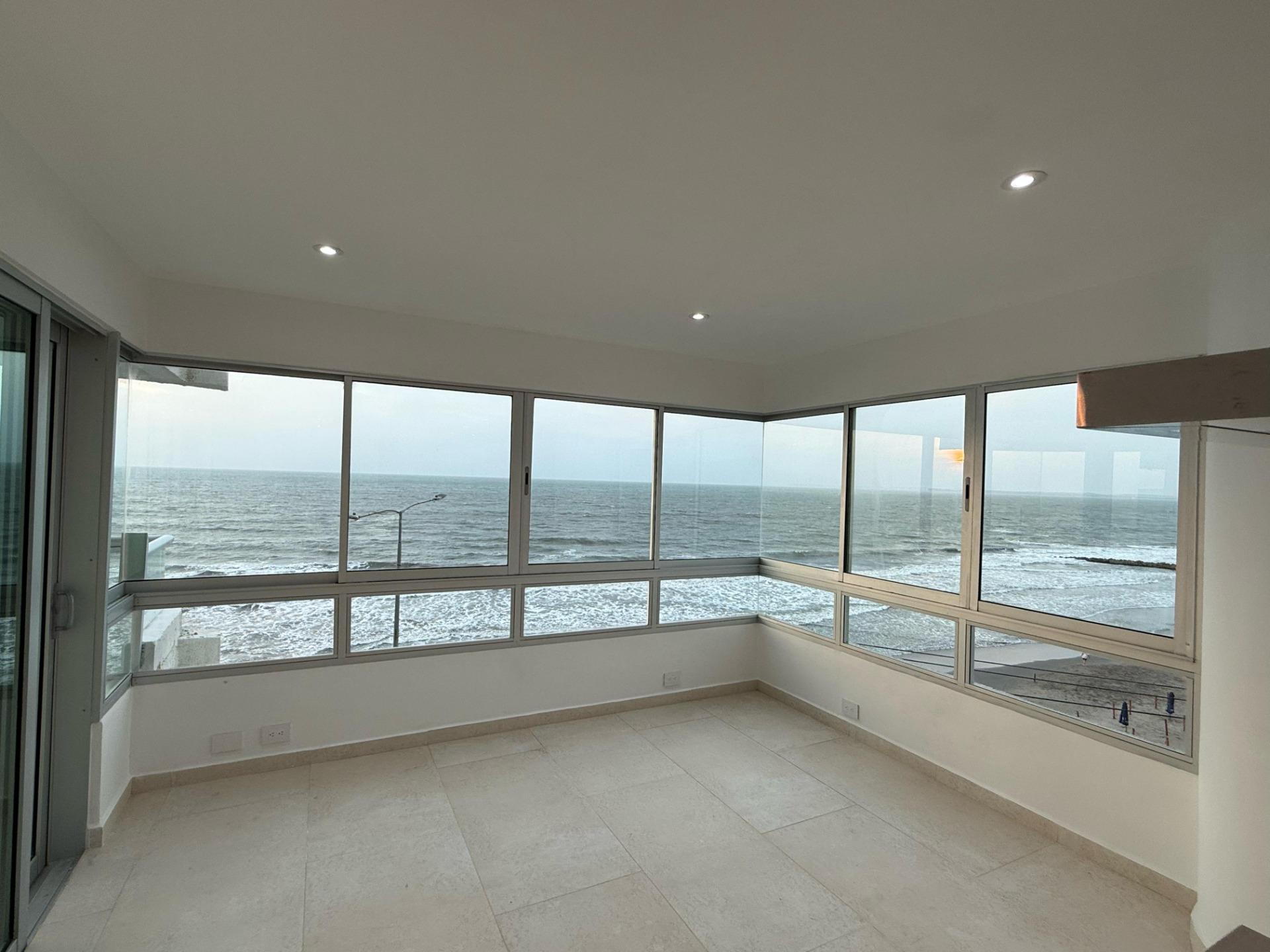 Apartamento en venta en Marbella, Cartagena · foto 2 de 10