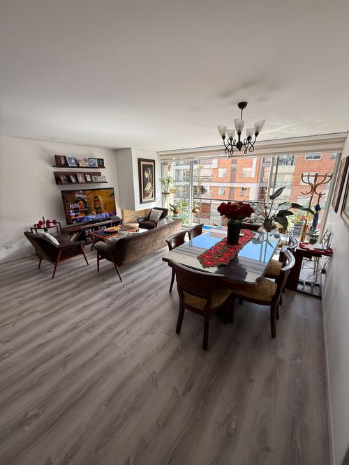 Apartamento de 3 alcobas en venta en Nueva Autopista, Bogotá, 125 m² · foto 5 de 20