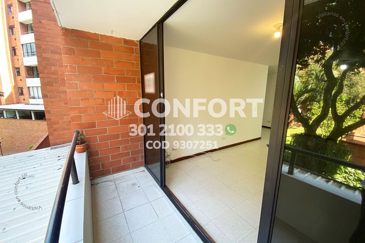 Apartamento de 3 alcobas en arriendo en San Diego, Medellín, 90 m² · foto 5 de 24