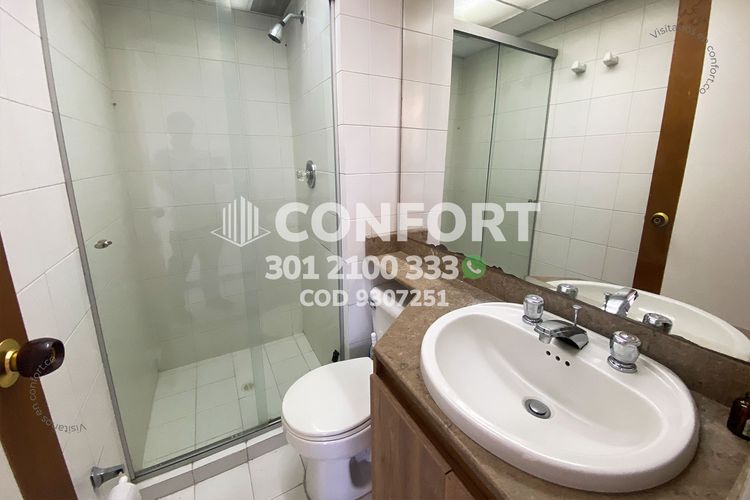 Apartamento de 3 alcobas en arriendo en San Diego, Medellín, 90 m² · foto 9 de 24
