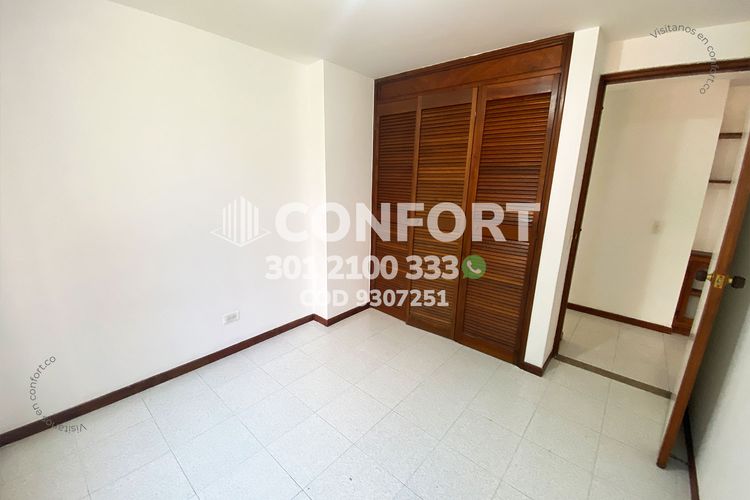 Apartamento de 3 alcobas en arriendo en San Diego, Medellín, 90 m² · foto 12 de 24