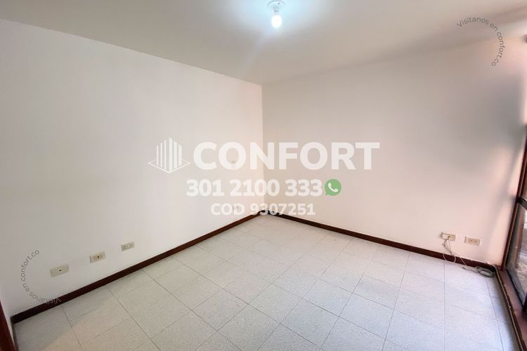 Apartamento de 3 alcobas en arriendo en San Diego, Medellín, 90 m² · foto 21 de 24