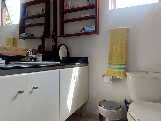 Apartamento de 3 alcobas en venta en El Poblado, Medellín, 133 m² · foto 18 de 19