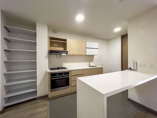 Apartamento de 3 alcobas en venta en Gualanday, Rionegro, 110 m² · foto 4 de 15