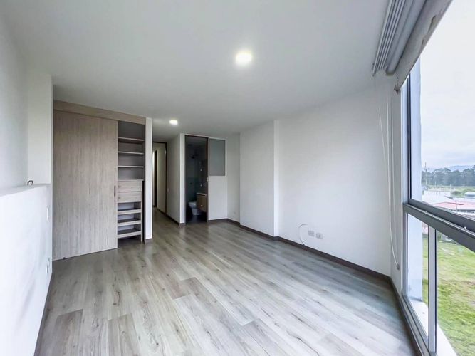 Apartamento de 3 alcobas en venta en Gualanday, Rionegro, 110 m² · foto 8 de 15